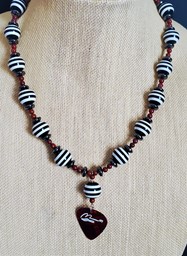 Picture of Stripes and Scribbles necklace